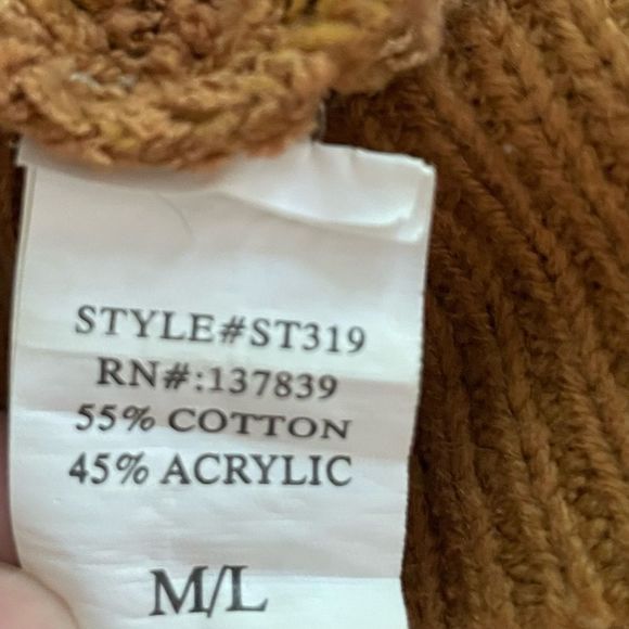 Altar’d State Nubby Knit Bubble Sleeve Sweater - Picture 9 of 9